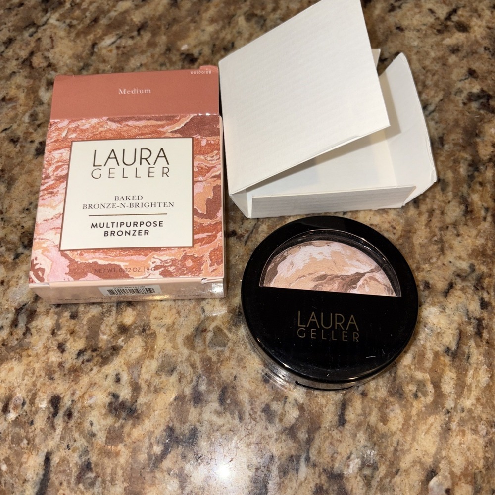 Laura Geller Baked Bronze-N-Brighten Multipurpose Bronzer - Medium‎ - .32 oz NIB